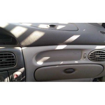 renault scenic (ja..) del año 2002