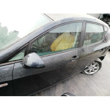 seat ibiza (6j5) del año 2008