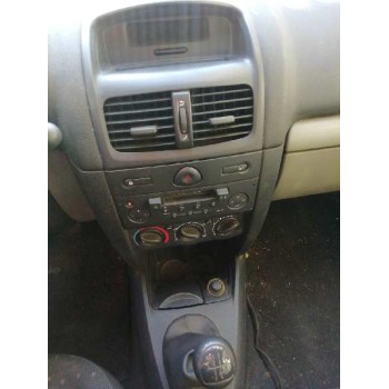 renault clio ii fase ii (b/cb0) del año 2002
