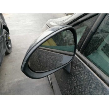 seat ibiza (6j5) del año 2008