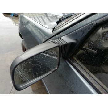 peugeot 205 berlina del año 1990