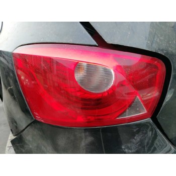 seat ibiza (6j5) del año 2008