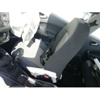 seat ibiza (6j5) del año 2009