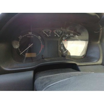 skoda octavia berlina (1u2) del año 2001