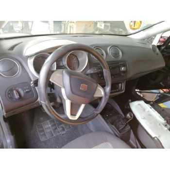 seat ibiza (6j5) del año 2008
