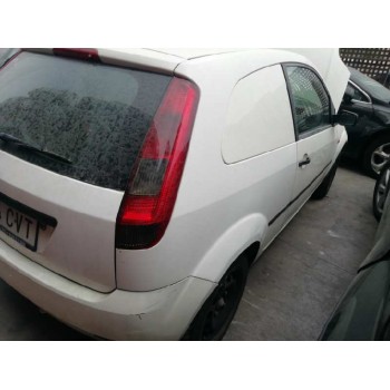 ford fiesta (cbk) del año 2004