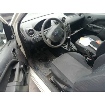 ford fiesta (cbk) del año 2004