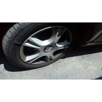 seat ibiza (6l1) del año 2002