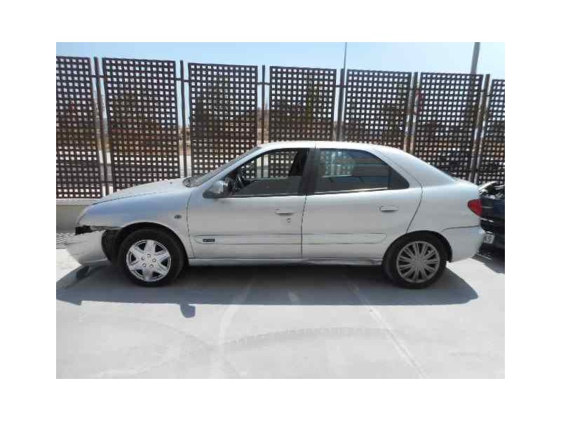 citroën xsara berlina del año 2001
