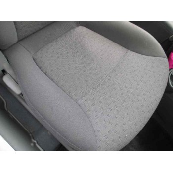 kia rio del año 2004