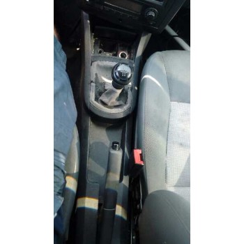 seat ibiza (6l1) del año 2002