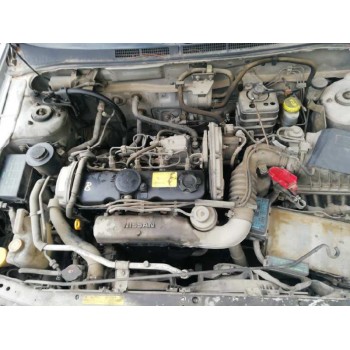 nissan almera (n15) del año 2000