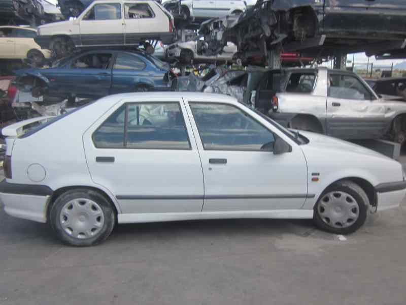 renault 19 (b/c/l53) del año 1994