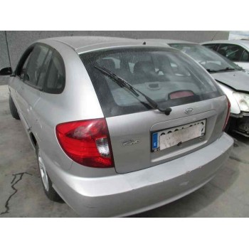 kia rio del año 2004