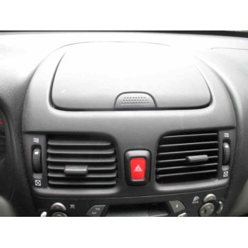 nissan almera (n16/e) del año 2000