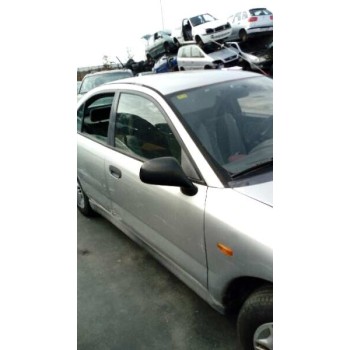 mitsubishi carisma berlina 5 (da0)1995) del año 1997