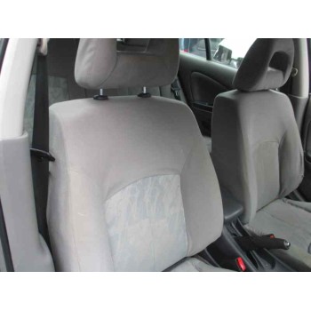 nissan almera (n16/e) del año 2000