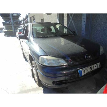 opel astra g berlina del año 2002