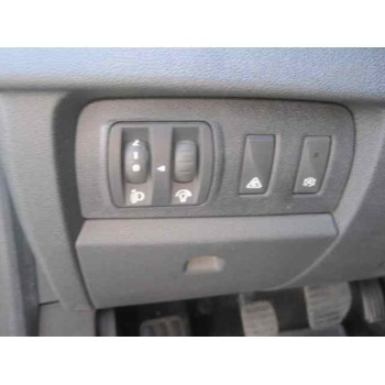 renault megane iii berlina 5 p del año 2013