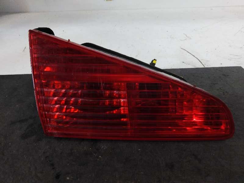 Recambio de piloto trasero izquierdo para peugeot 607 (s2) básico referencia OEM IAM INTERIOR  