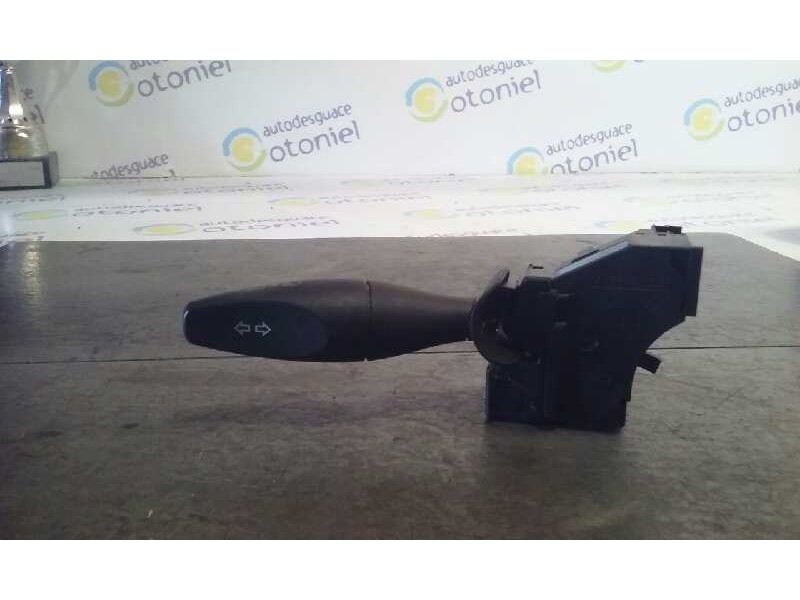 Recambio de mando intermitentes para ford fiesta (cbk) ambiente referencia OEM IAM 1S7T13335AE  