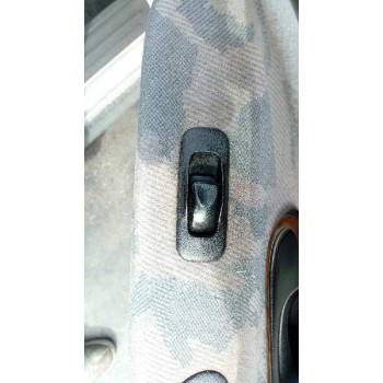 mitsubishi carisma berlina 5 (da0)1995) del año 1997