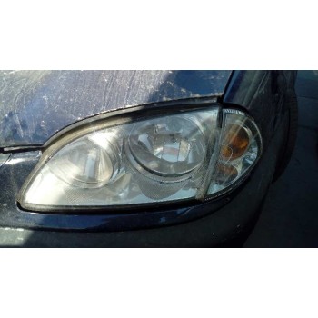 toyota avensis berlina (t 22) del año 2000