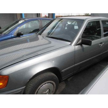 mercedes-benz clase e (w124) berlina del año 1988