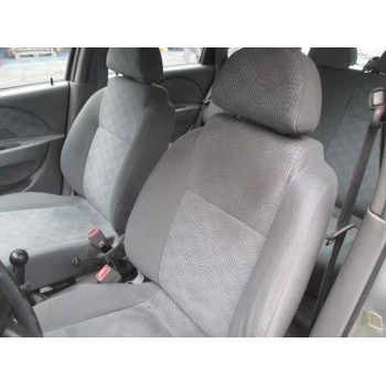 daewoo kalos del año 2004