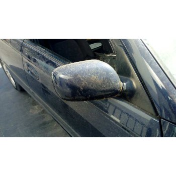 toyota avensis berlina (t 22) del año 2000