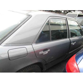 mercedes-benz clase e (w124) berlina del año 1988