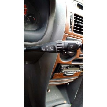 mitsubishi carisma berlina 5 (da0)1995) del año 1997