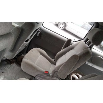 kia carnival ii del año 2005