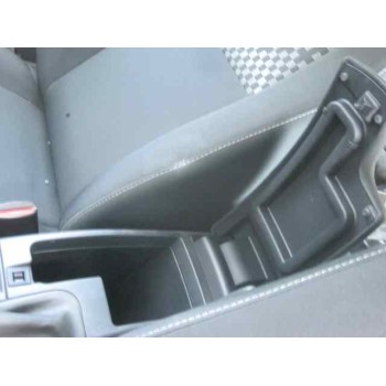 renault megane iii berlina 5 p del año 2013