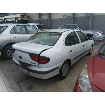 renault megane i classic (la0) del año 1999