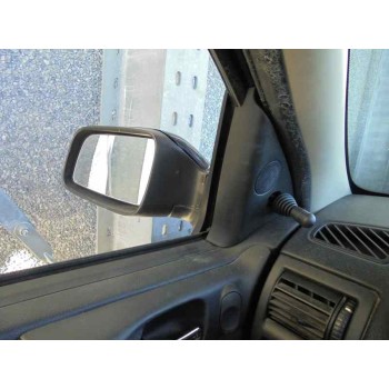 opel astra g berlina del año 2002