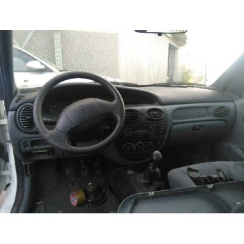 renault megane i classic (la0) del año 1999
