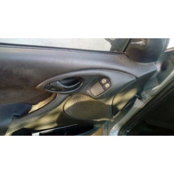 ford focus turnier (cak) del año 2004