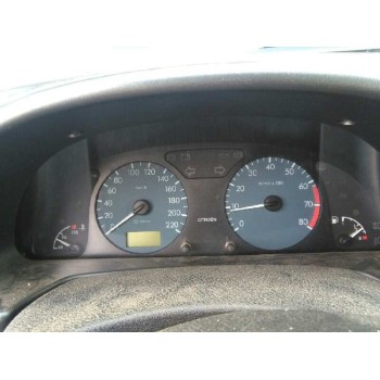 citroën xsara berlina del año 2000