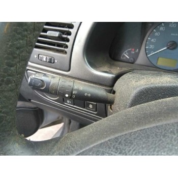 citroën xsara berlina del año 2000