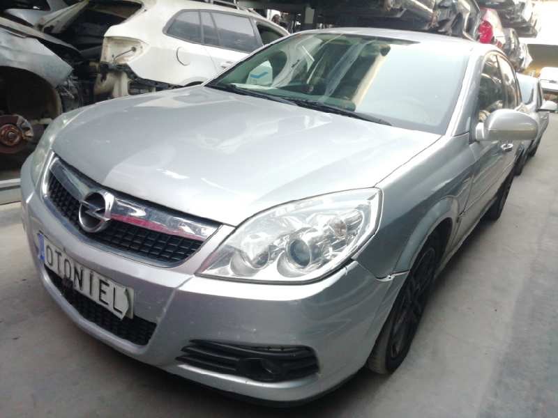 opel vectra c berlina del año 2007