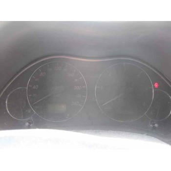 toyota avensis berlina (t25) del año 2005