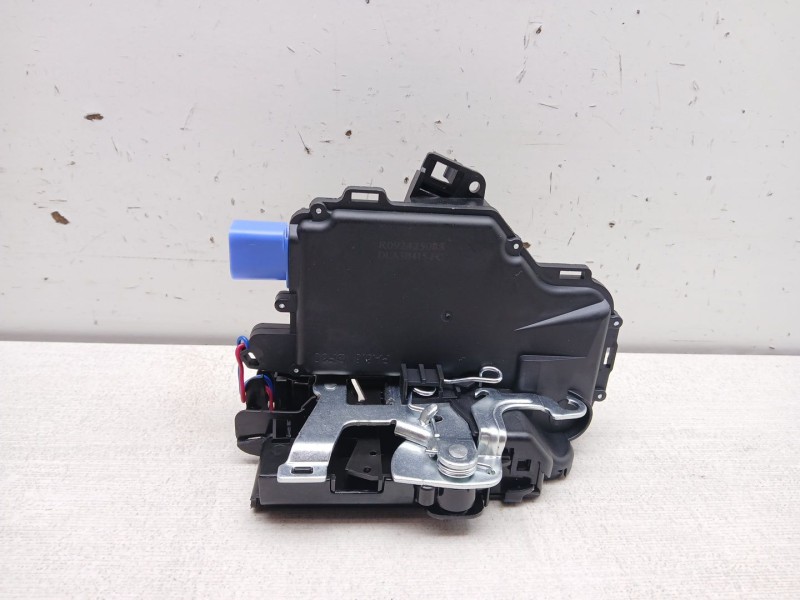 Recambio de cerradura puerta trasera izquierda para seat ibiza (6l1) referencia OEM IAM 3B4839015AG 6QD839015B 3B4839015AN