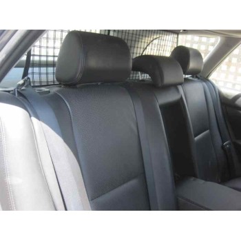 toyota avensis berlina (t25) del año 2005