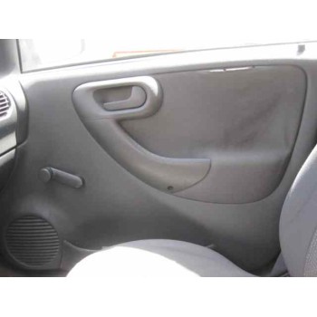 opel corsa c del año 2003