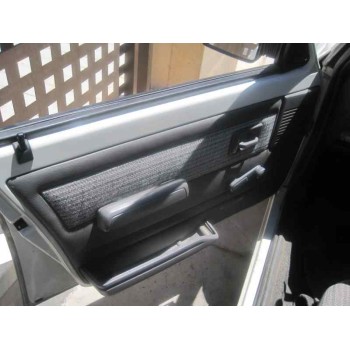 peugeot 205 berlina del año 1988