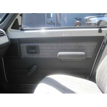 peugeot 205 berlina del año 1988