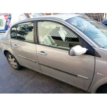 renault megane ii classic berlina del año 2004