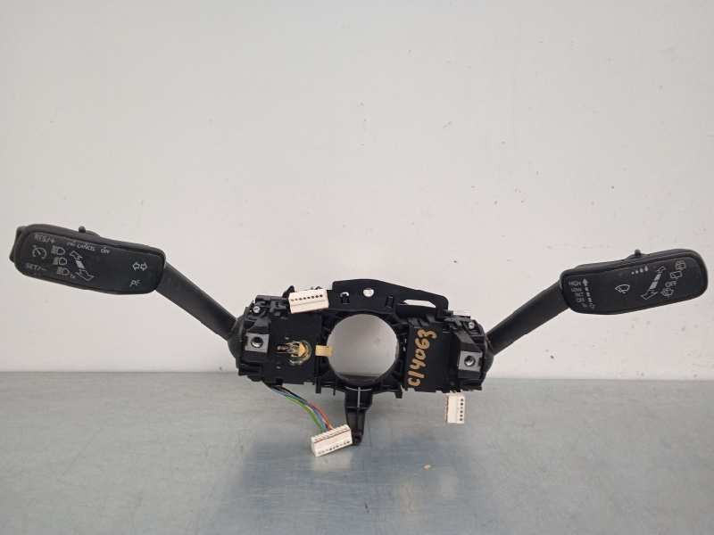 Recambio de mando multifuncion para seat leon st (5f8) reference referencia OEM IAM 5Q0953507GD  