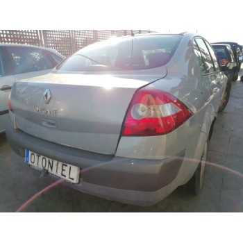 renault megane ii classic berlina del año 2004